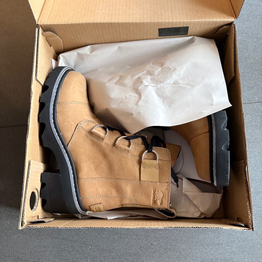 Sorel Tan Nubuck Lug Sole Heeled Ankle Boots